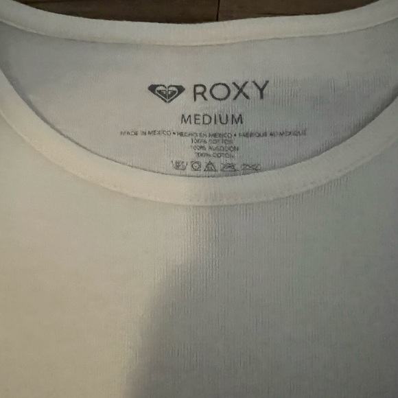 Roxy top - Picture 3 of 3